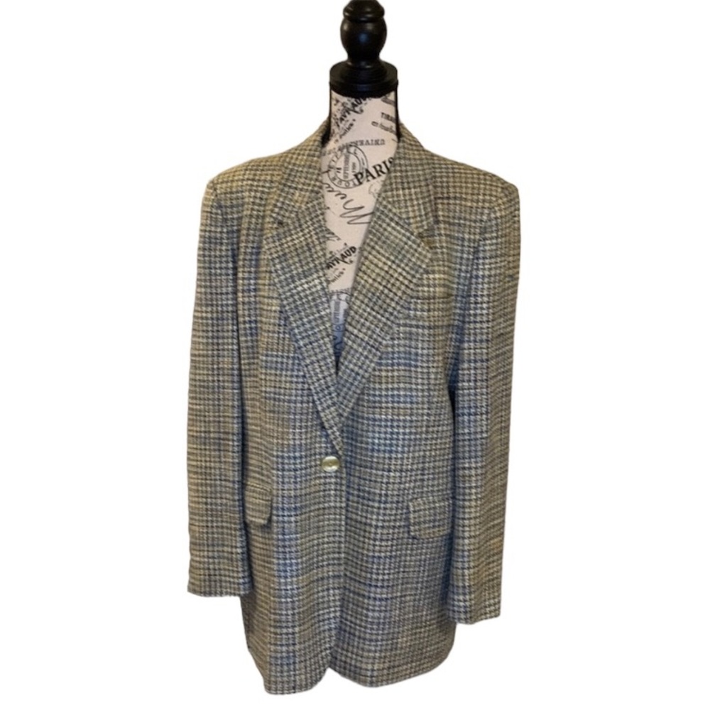 Classic Houndstooth Blazer